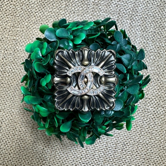 Bling Magnetic Lampshade Enhancer Embellishment - Picture 11 of 12